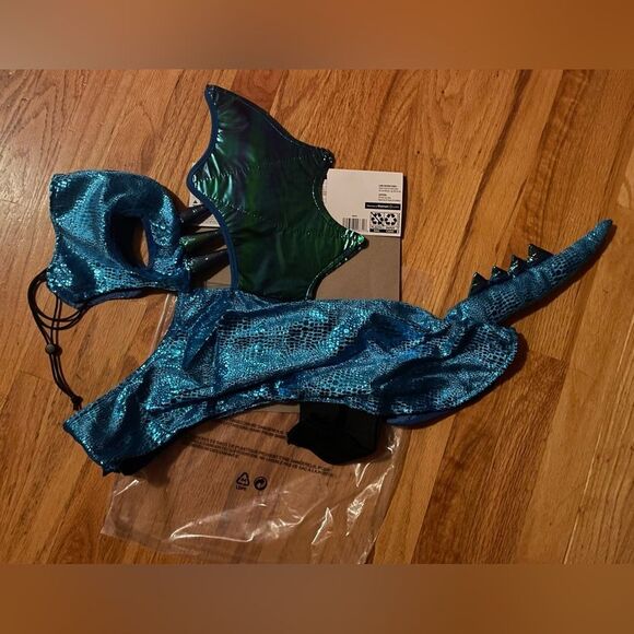 🆕 Vibrant Life Halloween Blue Dragon Costume for dogs, sized Medium. - Picture 4 of 7